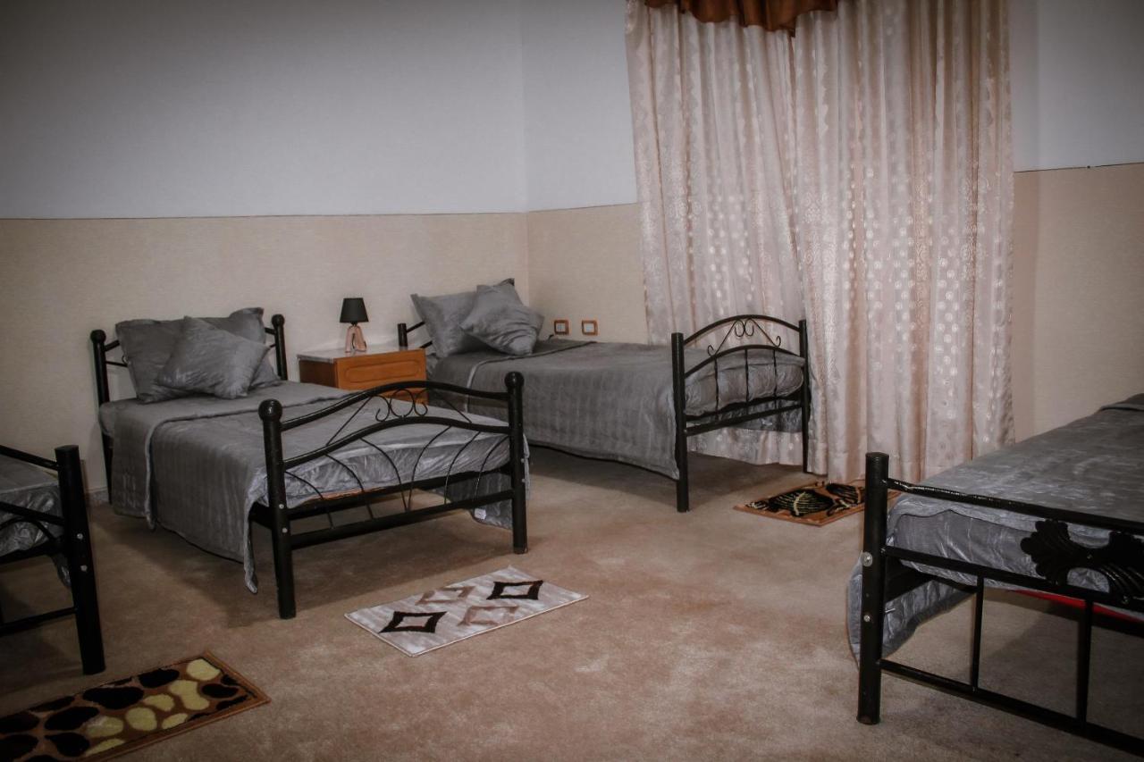 Petra Peace House Hotel Wadi Musa Buitenkant foto