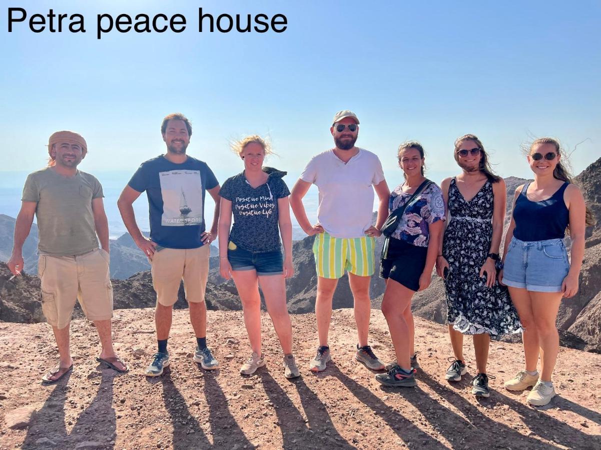 Petra Peace House Hotel Wadi Musa Buitenkant foto